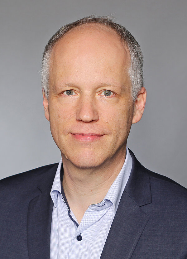 Dr. Christoph Seebo (Foto: privat) Porträt eines Mannes